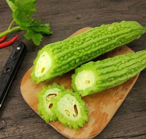 娱乐瓜吃瓜,揭秘明星幕后故事