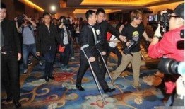 吴京爆料全场视频播放,现场震撼瞬间，独家视频带你领略动作电影魅力